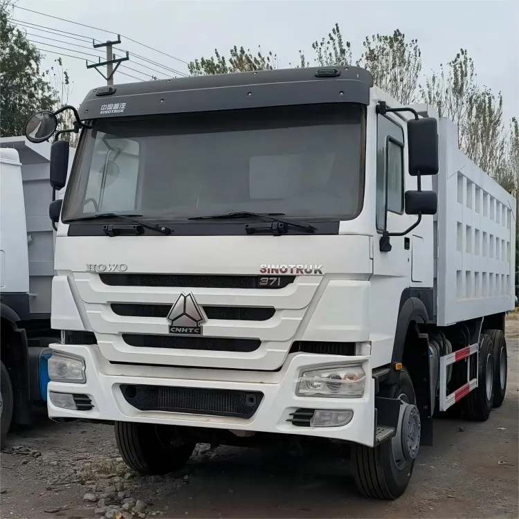 Treler dump belakang 6 × 4